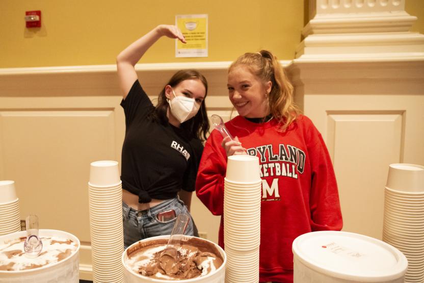 Terps After Dark Ice Cream Scoopers